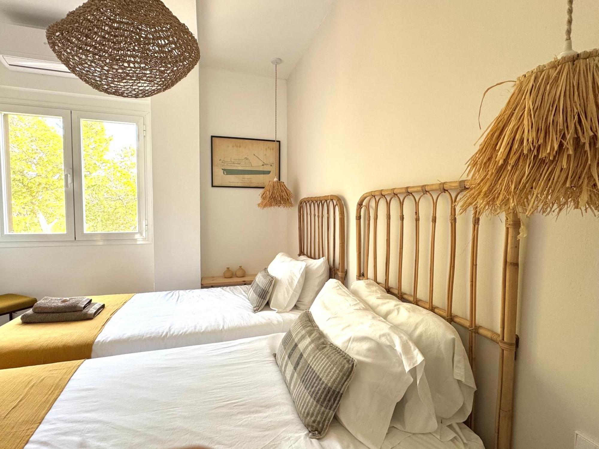 Appartement Nobe Es Pujols Proche Plage, Vue Mer Eksteriør billede